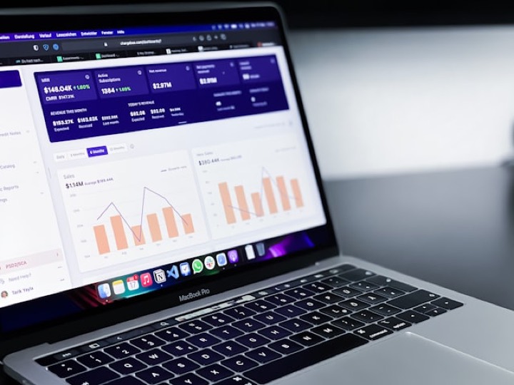 FinFlow Dashboard